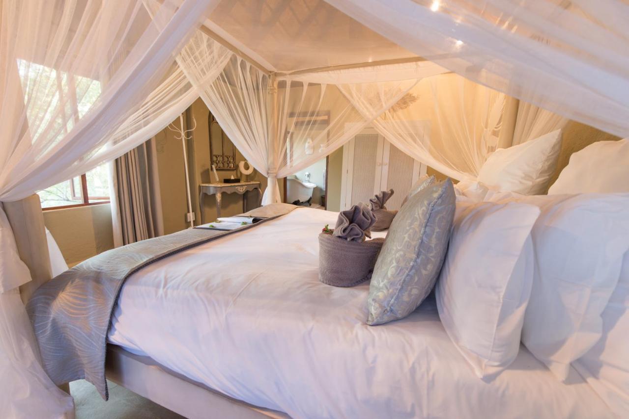 Kambaku Safari Lodge Timbavati Game Reserve Esterno foto